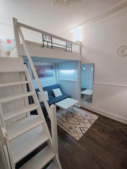 Studio Proche De La Tour Eiffel Apartment Paris Ngoại thất bức ảnh