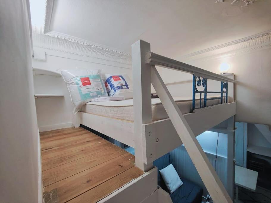 Studio Proche De La Tour Eiffel Apartment Paris Ngoại thất bức ảnh